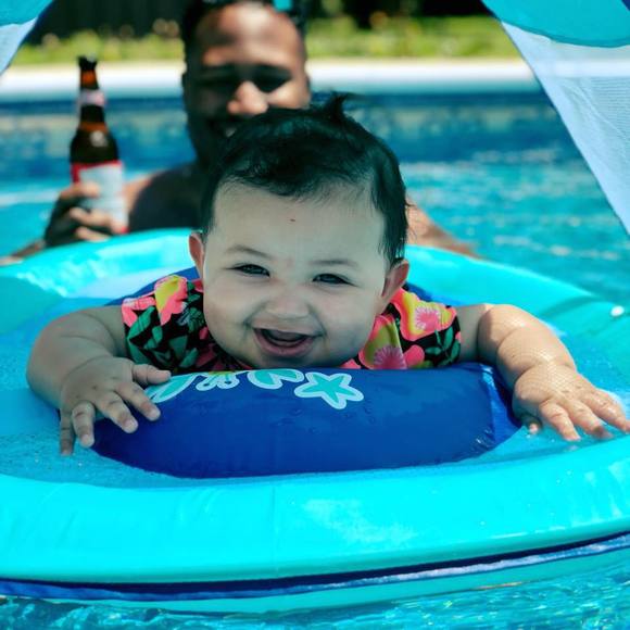 Meet your Posher, Whitney - Picture 1 of 1